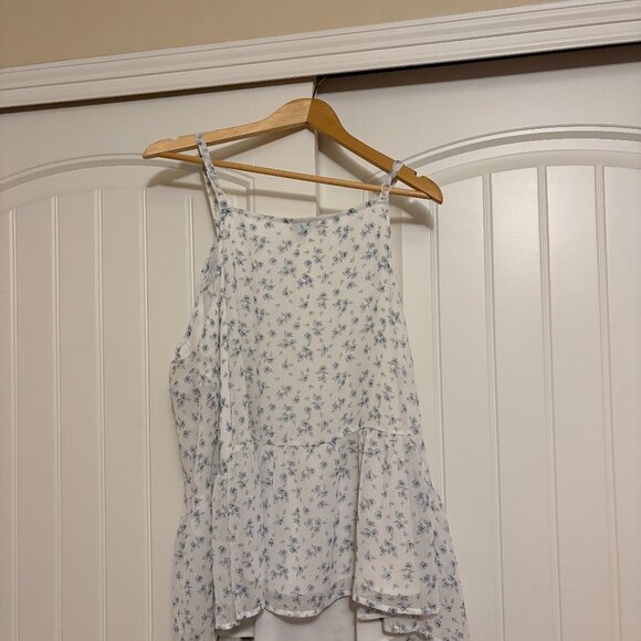 Torrid White & Blue Ditsy Floral Crinkled Chiffon Relaxed Cami Size 2 2X Beaded - Picture 3 of 3
